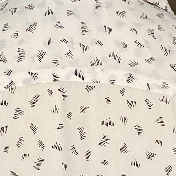 NWOT Ann Taylor LOFT Semi Sheer White Blouse with Black Print - Picture 5 of 8